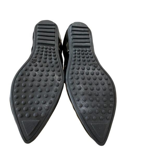 folds shoes Half black patent and half faux suede size 40 Run a Bit narrow - Picture 8 of 9